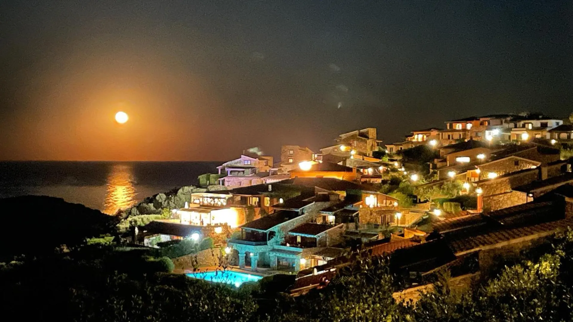 Punta Est Trilocale Meravigliosa Vista Mare Капо-Кода-Кавальо