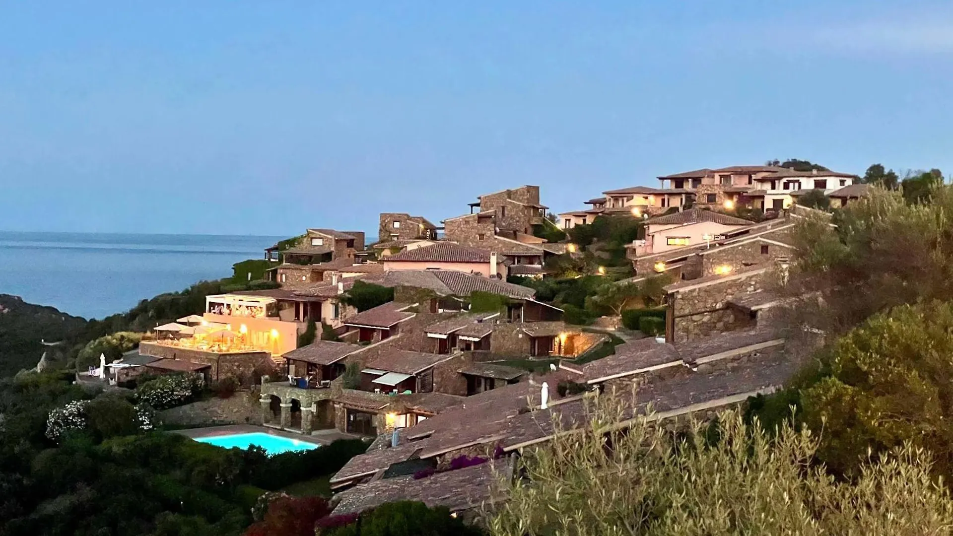 Апартаменты Punta Est Trilocale Meravigliosa Vista Mare Капо-Кода-Кавальо